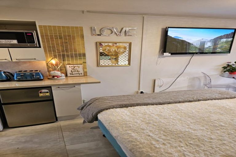 Photo of property in 23/43 Woodward Road, Mount Albert, Auckland, 1025