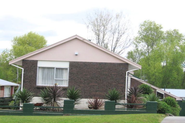 Photo of property in 81 Sherwood Street, Bellevue, Tauranga, 3110