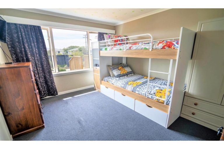 Photo of property in 69 Cargill Street, Waikiwi, Invercargill, 9810