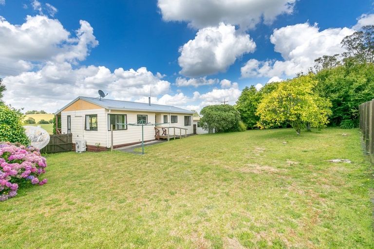 Photo of property in 32 Foster Road, Temple View, Hamilton, 3218