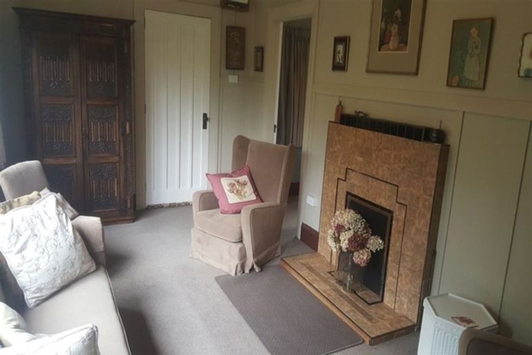 Photo of property in 4 Exeter Street, Waimate, 7924