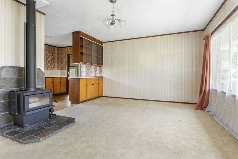 Photo of property in 1/20 Flavia Close, Torbay, Auckland, 0630