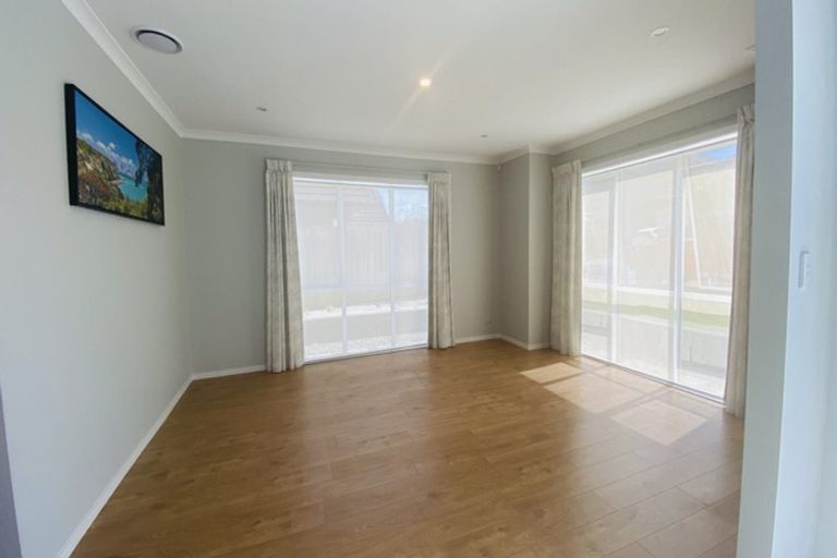 Photo of property in 30 Madison Terrace, Silverdale, 0932