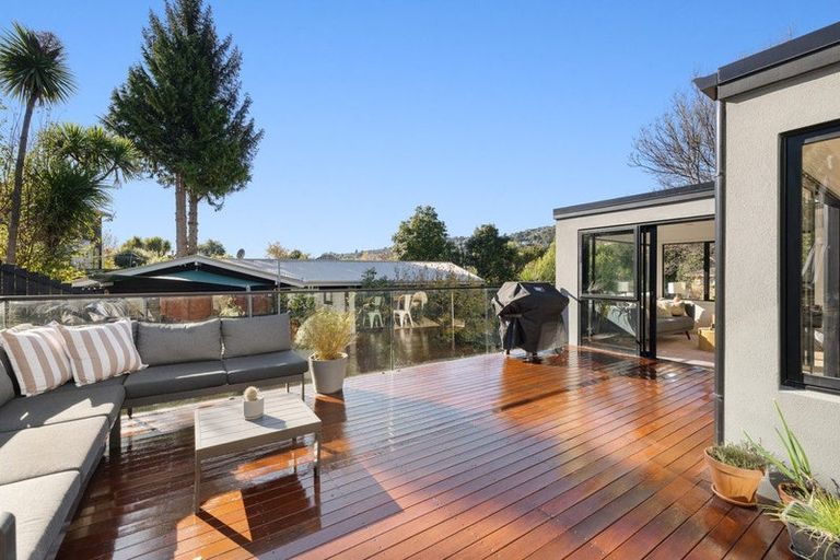 Photo of property in 49 Holliss Avenue, Cashmere, Christchurch, 8022