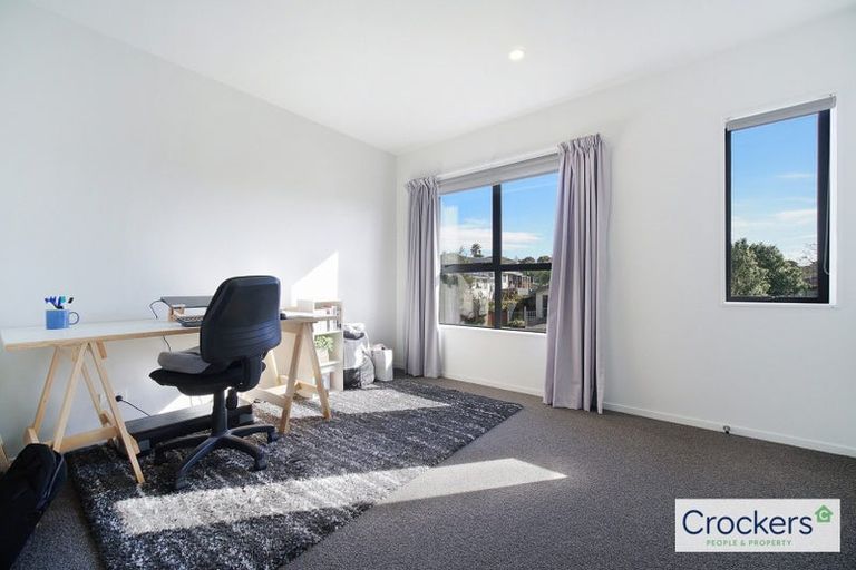 Photo of property in 63 Matawhanga Drive, Wattle Downs, Auckland, 2103