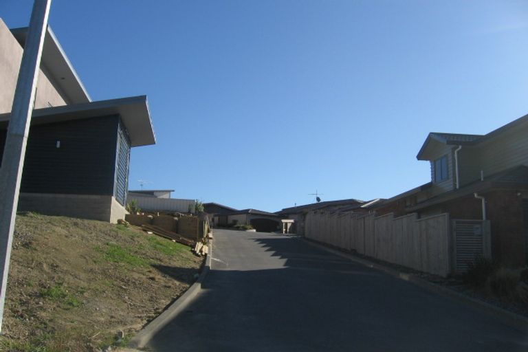 Photo of property in 12 Endeavour Drive, Whitby, Porirua, 5024
