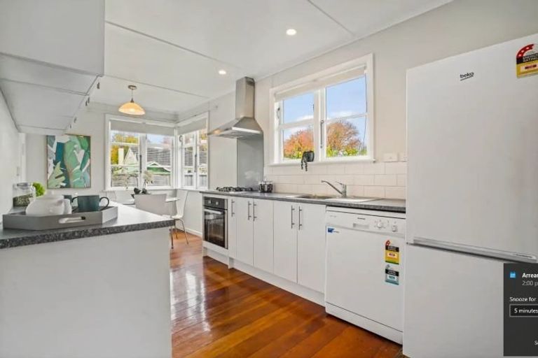 Photo of property in 33 Pinfold Avenue, Hamilton East, Hamilton, 3216