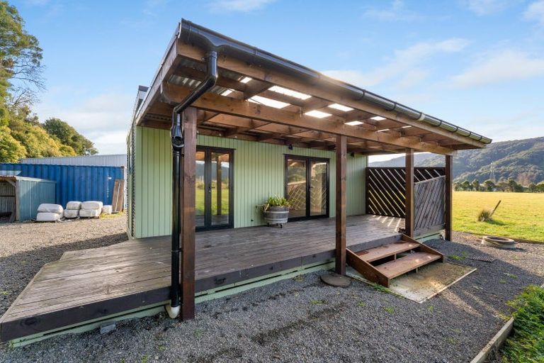 Photo of property in 34 Kaitoke Waterworks Road, Kaitoke, Upper Hutt, 5018