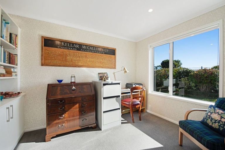 Photo of property in 8 Kaka Street, Waikanae, 5036