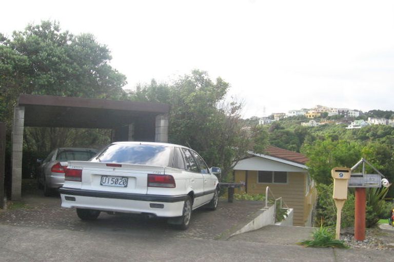 Photo of property in 9 Panorama Grove, Harbour View, Lower Hutt, 5010