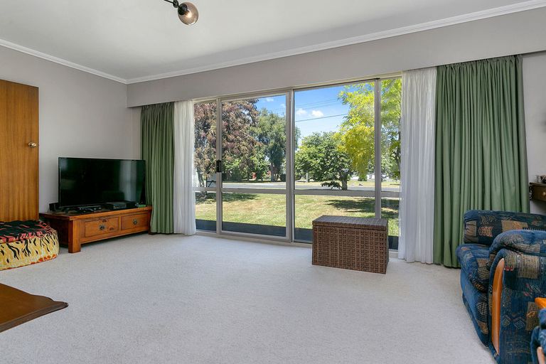 Photo of property in 67 Campbell Street, Leamington, Cambridge, 3432