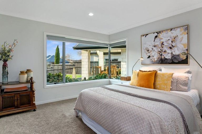 Photo of property in 23 Brancaster Place, Cambridge, 3434