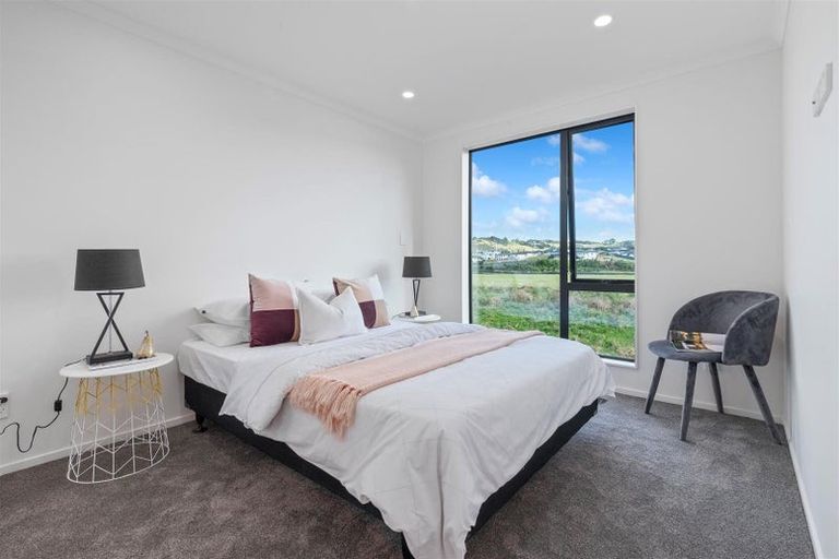 Photo of property in 14 Waikaha Street, Pokeno, 2472