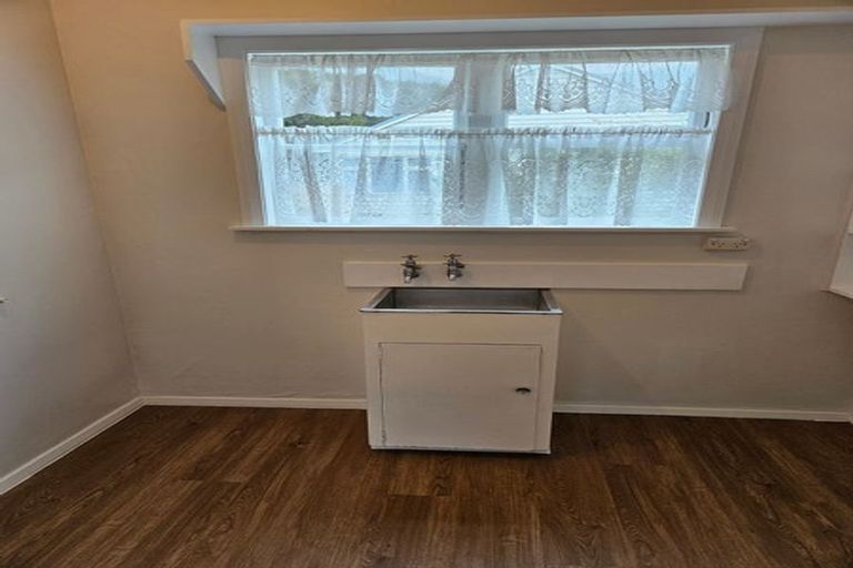 Photo of property in 31 Judd Crescent, Naenae, Lower Hutt, 5011