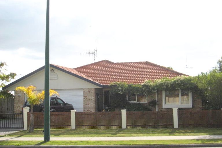 Photo of property in 165 Pacific View Road, Papamoa Beach, Papamoa, 3118