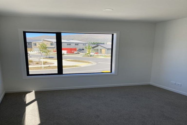 Photo of property in Northlake, 36 Glenavon Green, Wanaka, 9305