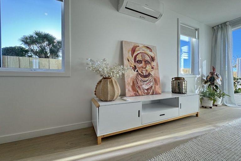 Photo of property in 37 Pembroke Street, Tawa, Wellington, 5028