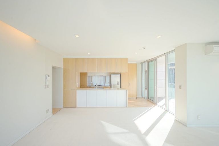 Photo of property in Chews Lane Apartments, 15i/9 Chews Lane, Wellington Central, Wellington, 6011