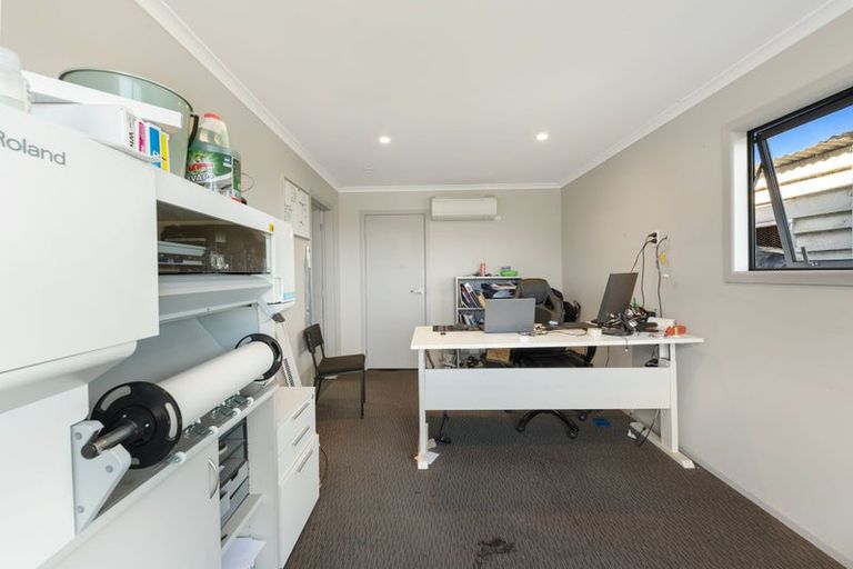 Photo of property in 21 Talbot Street, East Gore, Gore, 9710