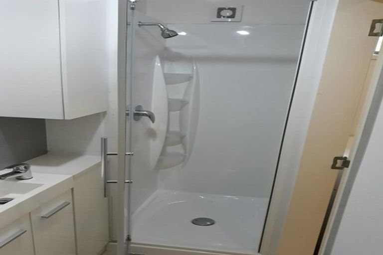 Photo of property in 7b/66 Mount Eden Road, Mount Eden, Auckland, 1024
