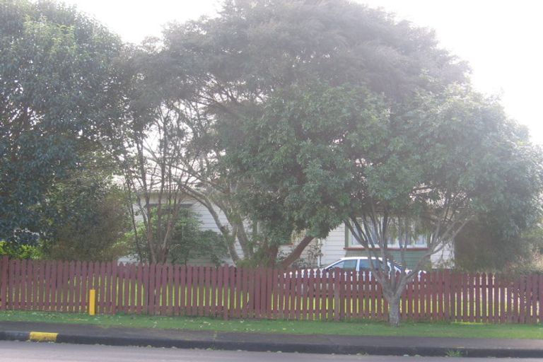 Photo of property in 3 Drummond Street, Regent, Whangarei, 0112