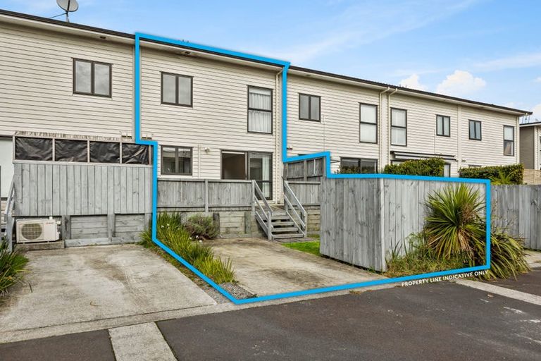 Photo of property in 4/38 Brigham Creek Road, Whenuapai, Auckland, 0618