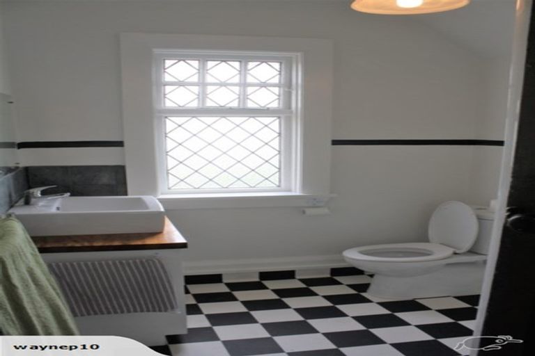 Photo of property in 6 Selwyn Street, Maori Hill, Timaru, 7910