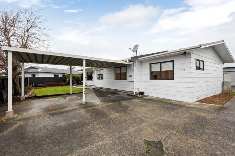 Photo of property in 25c Garland Drive, St Andrews, Hamilton, 3200