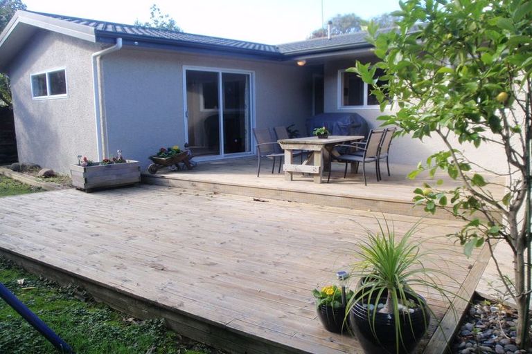 Photo of property in 42 Carter Crescent, Awapuni, Palmerston North, 4412