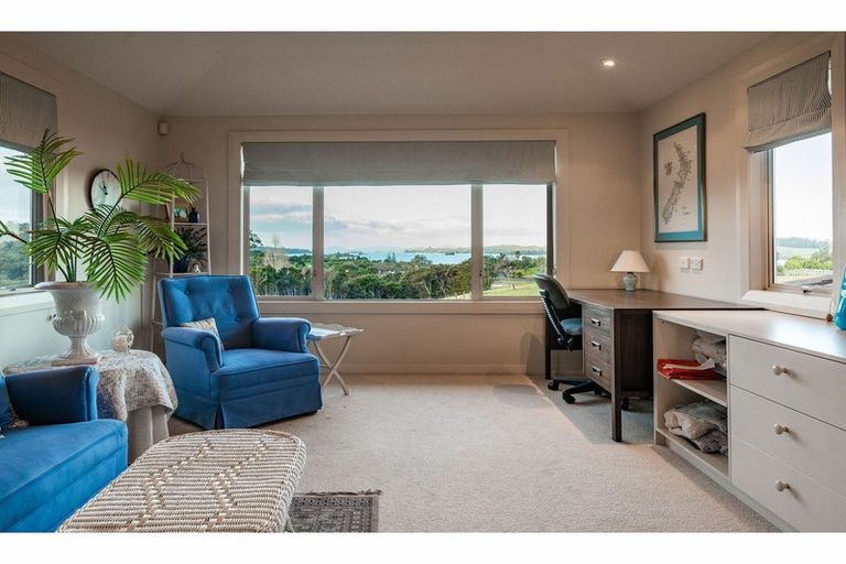 Photo of property in 55 Kingfisher Drive, Kerikeri, 0294