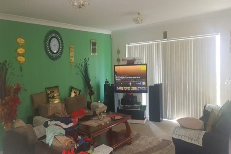 Photo of property in 56 Ransom Smyth Drive, Goodwood Heights, Auckland, 2105