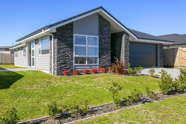 Photo of property in 39 Harakeke Drive, Wharewaka, Taupo, 3330
