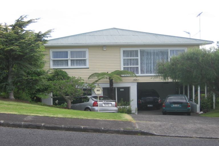 Photo of property in 126 Exmouth Road, Northcote, Auckland, 0627