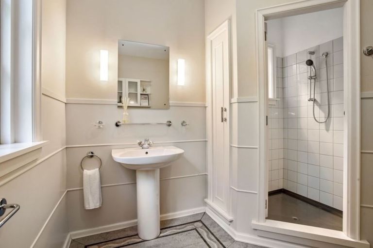 Photo of property in 200 Riccarton Road, Riccarton, Christchurch, 8041