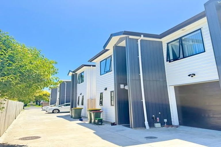 Photo of property in 128d Kimpton Road, Papatoetoe, Auckland, 2025