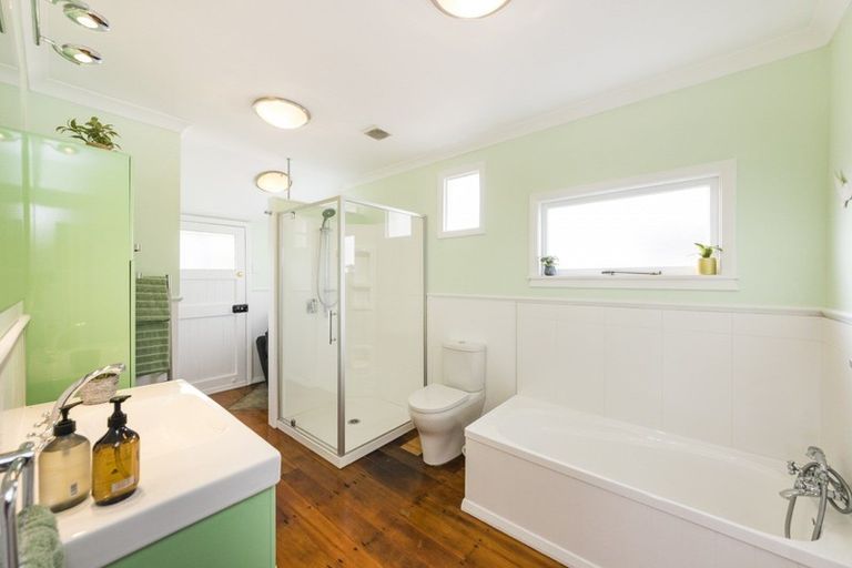 Photo of property in 73 Havill Street, Takaro, Palmerston North, 4410