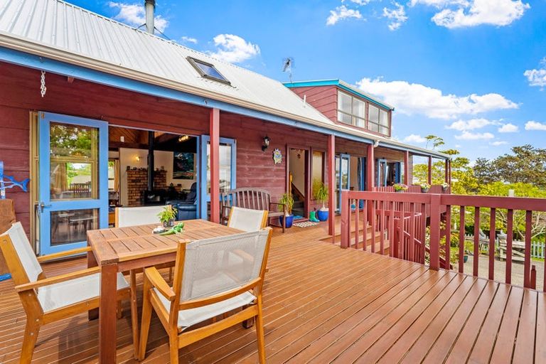 Photo of property in 3 Lucy Foster Lane, Red Beach, 0932