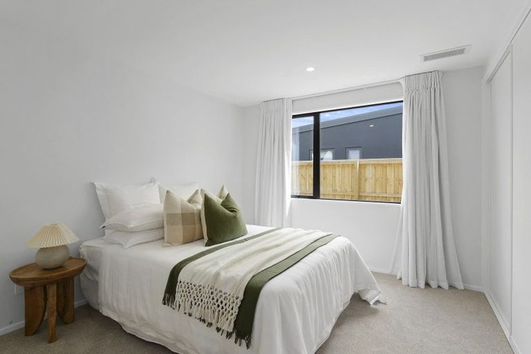 Photo of property in 15 Perehia Mews, Marshland, Christchurch, 8083