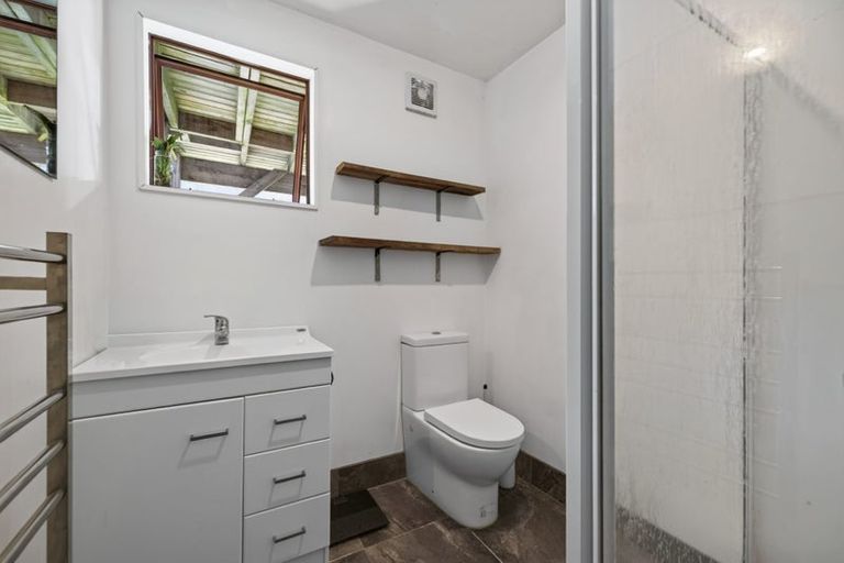 Photo of property in 225a Fernhill Road, Sunshine Bay, Queenstown, 9300