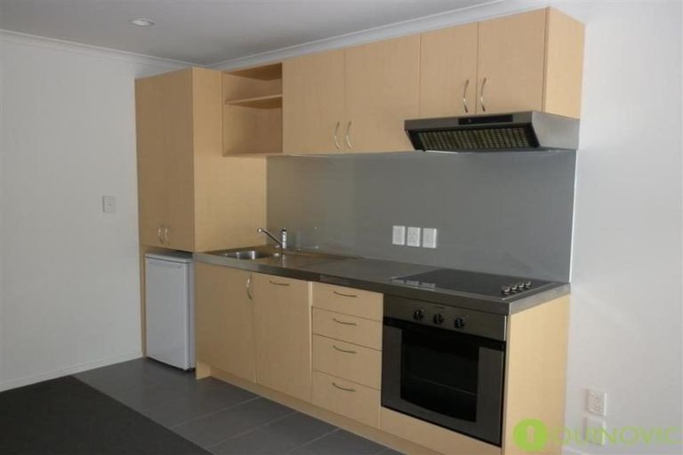 Photo of property in 20 Charlotte Street, Takapau, 4203