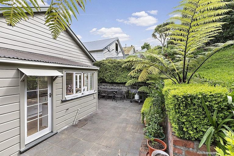 Photo of property in 4 Konini Road, Hataitai, Wellington, 6021