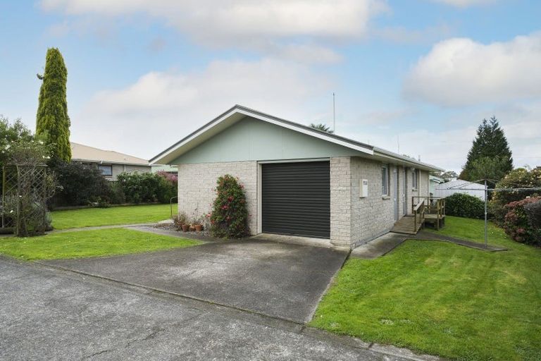 Photo of property in 11a Mccallum Street, Dannevirke, 4930