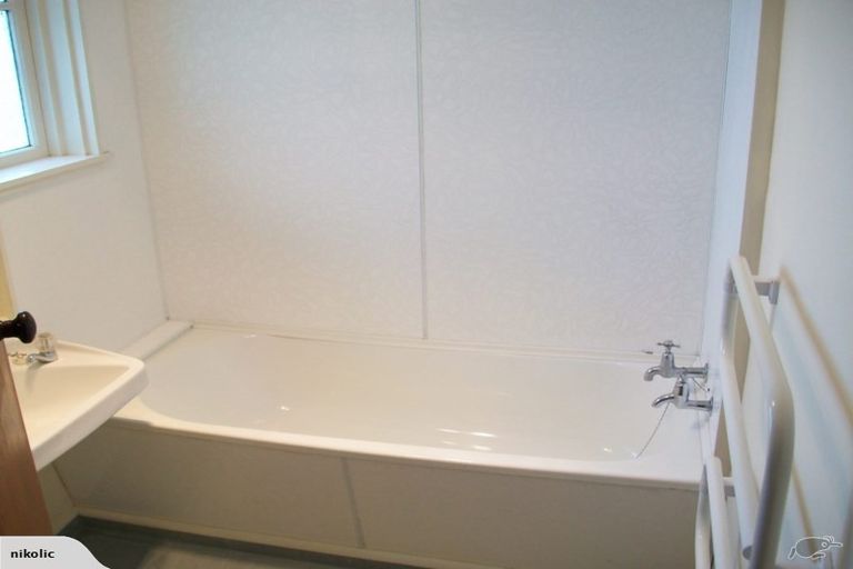 Photo of property in 35 Quinns Road, Shirley, Christchurch, 8013