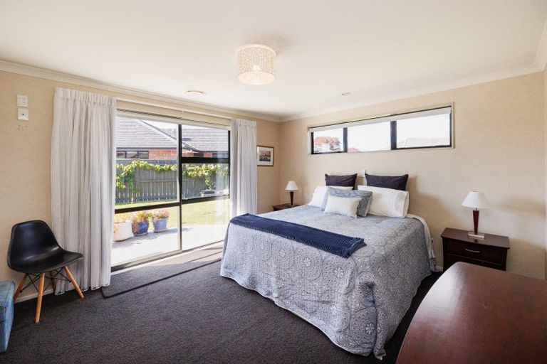 Photo of property in 9 Bouvardia Avenue, Milson, Palmerston North, 4414