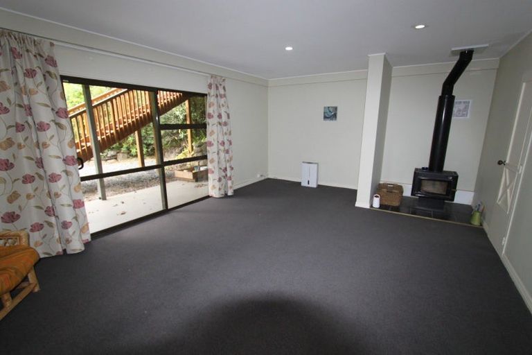 Photo of property in 26 Dickson Street, Macandrew Bay, Dunedin, 9014