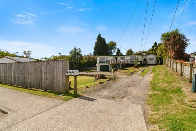 Photo of property in 5 Brookland Road, Western Heights, Rotorua, 3015