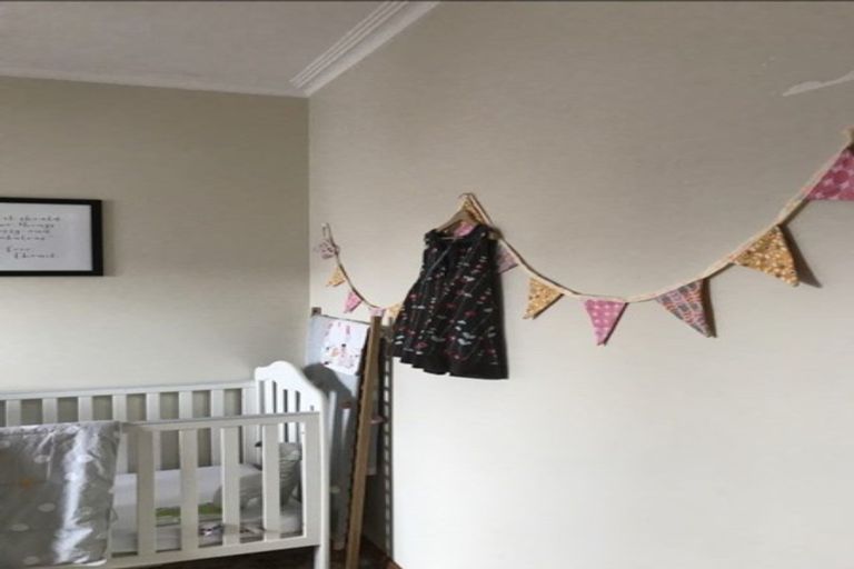 Photo of property in 133 Derwent Street, Island Bay, Wellington, 6023