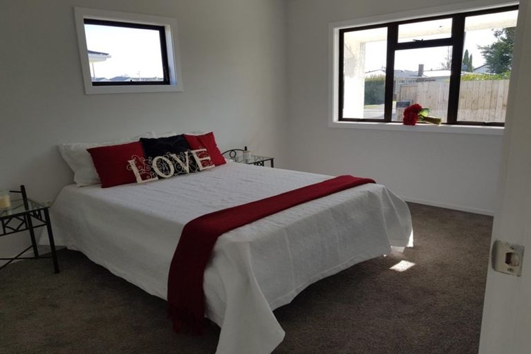 Photo of property in 180 Clarkin Road, Fairfield, Hamilton, 3214