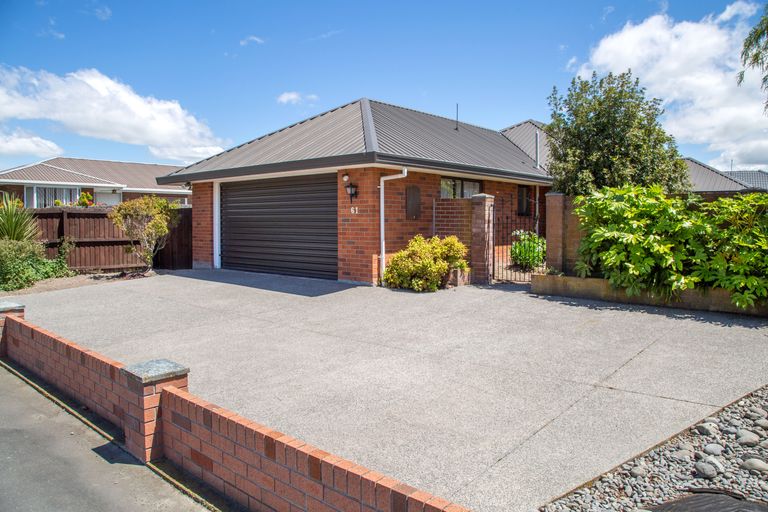 Photo of property in 61 Lowry Avenue, Redwood, Christchurch, 8051