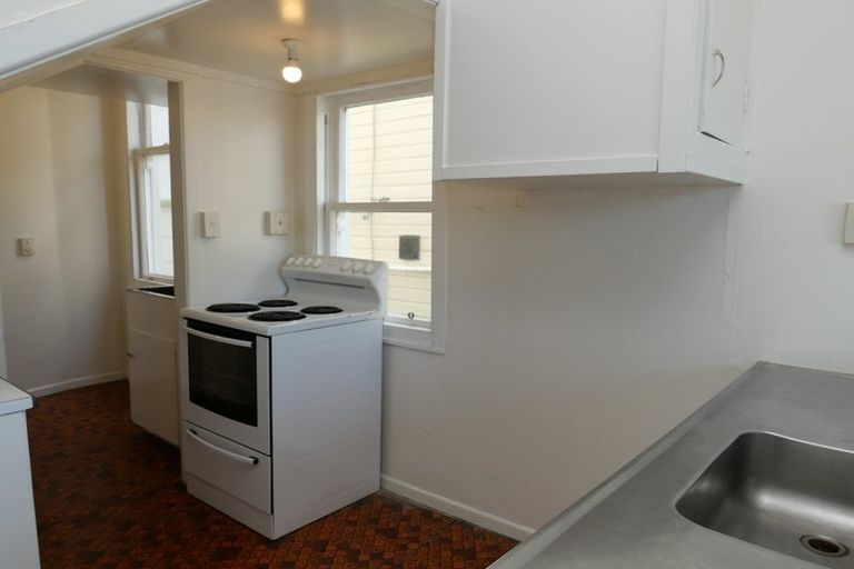 Photo of property in 19 Hiropi Street, Newtown, Wellington, 6021